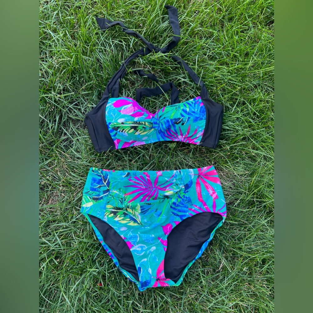 Women’s Floral High Waist Swimsuit Size 10